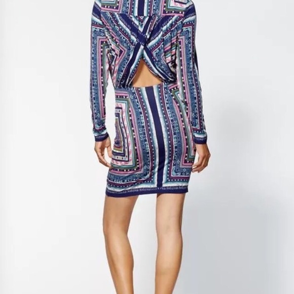 Dress - Picture 5 of 5